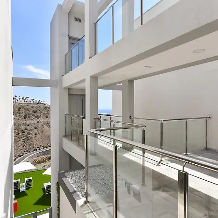 Penthouse Beyond Amadores By Villagrancanaria
