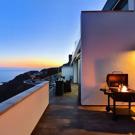 Penthouse Beyond Amadores By Villagrancanaria *